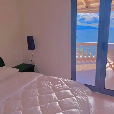 Seaview Апартаменты *