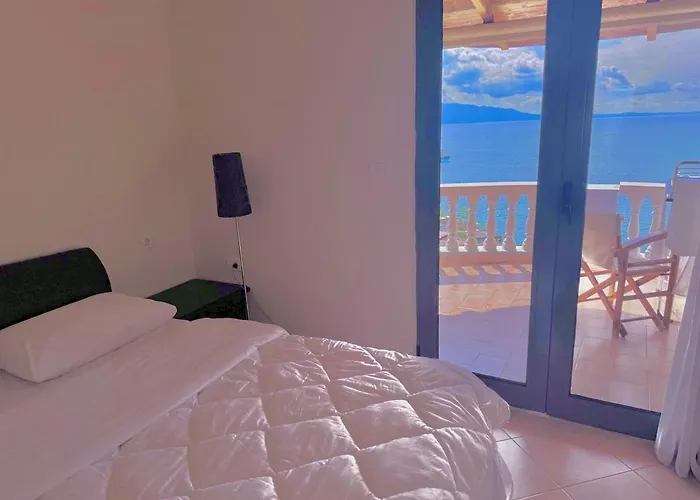 Seaview Апартаменты *